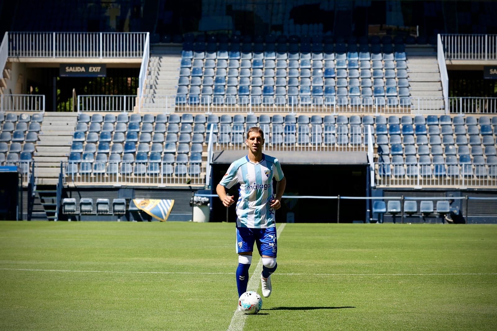 Las primeras imágenes de Brasanac como jugador del Málaga CFº