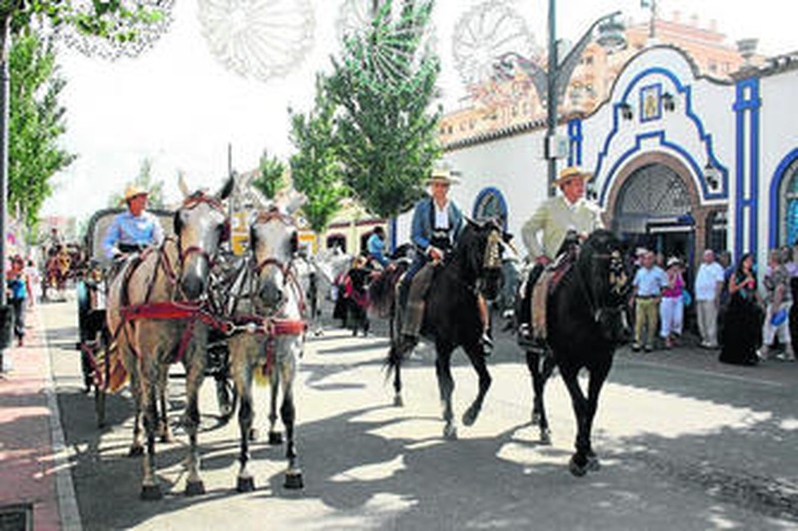 Caballistas en la Feria de la Virgen del Rosario de Fuengirola.