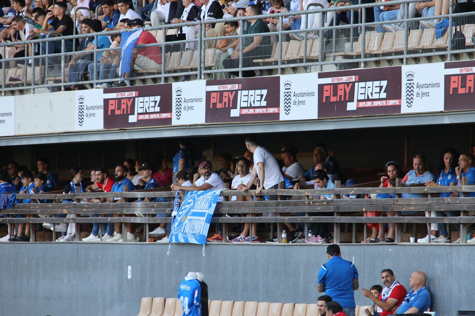 Búscate en el partido entre el Xerez DFC y Ceuta B en Chapín