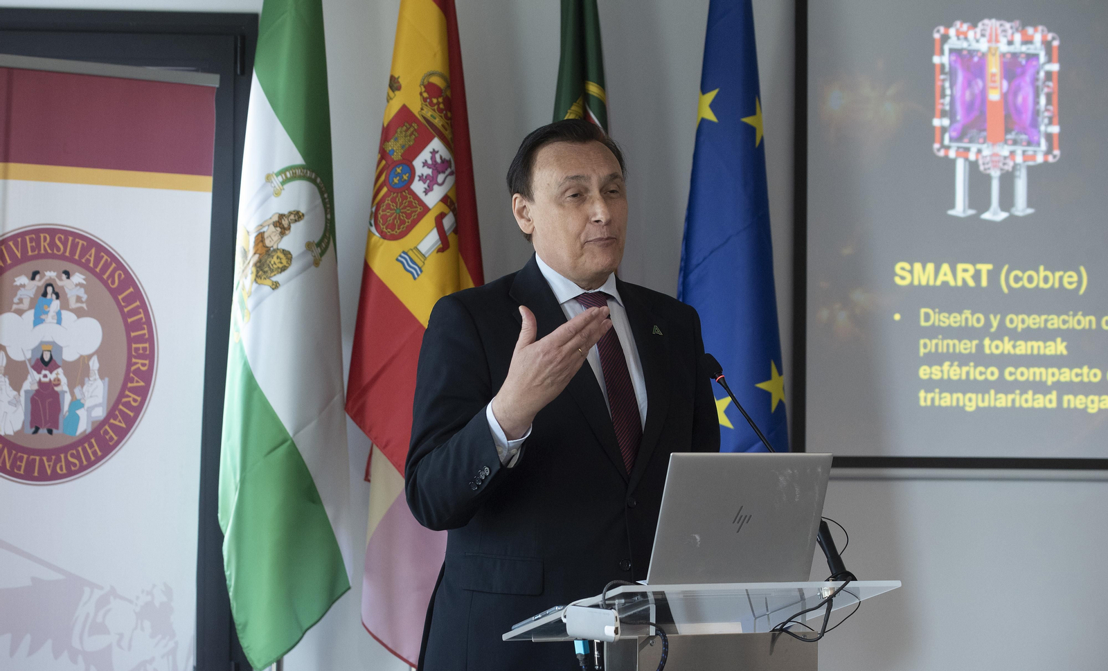 Imágenes de la presentación de Tokamak Smart