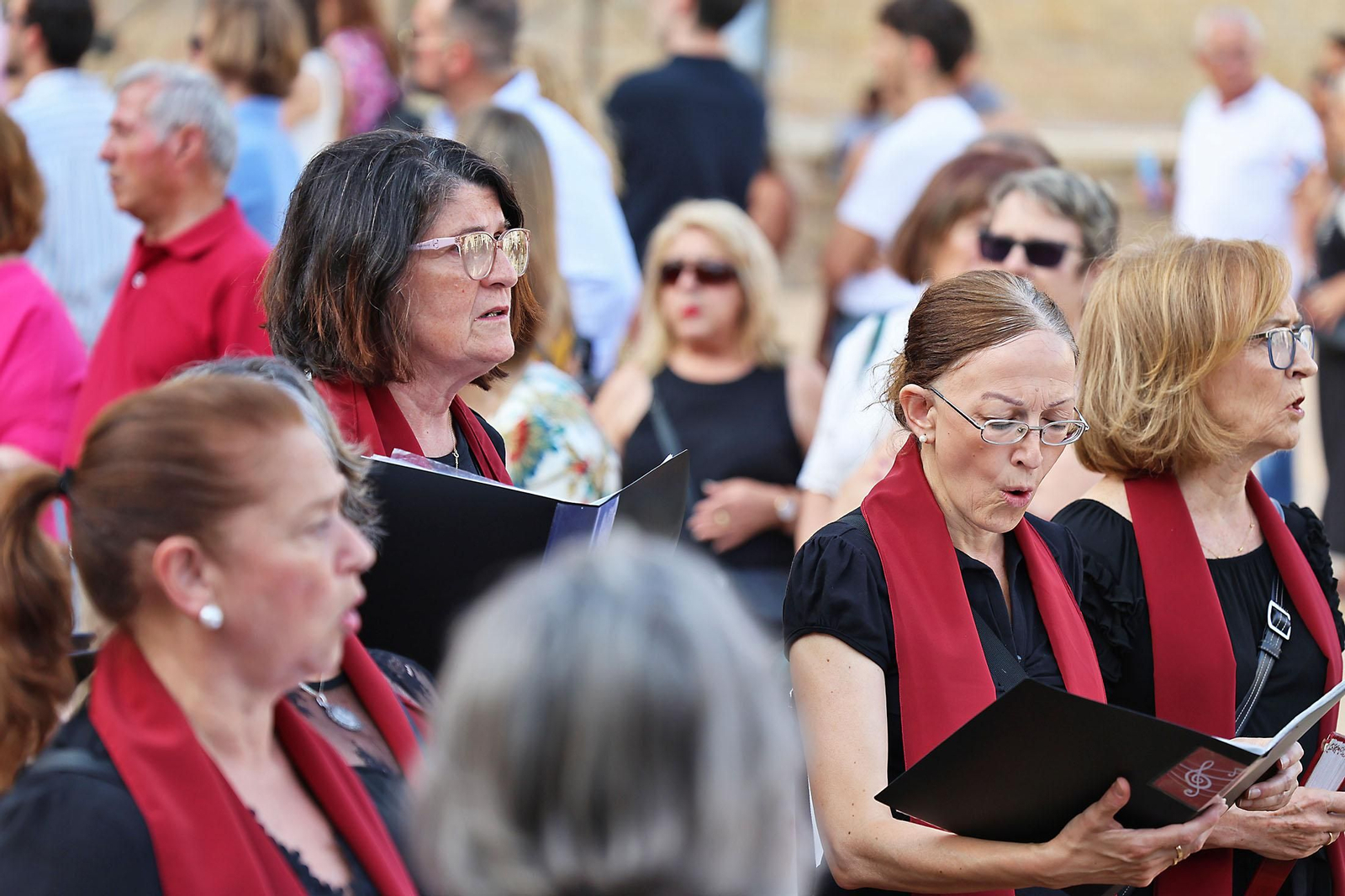 Imágenes de la procesión del Corpus Christi por las calles de Huelva