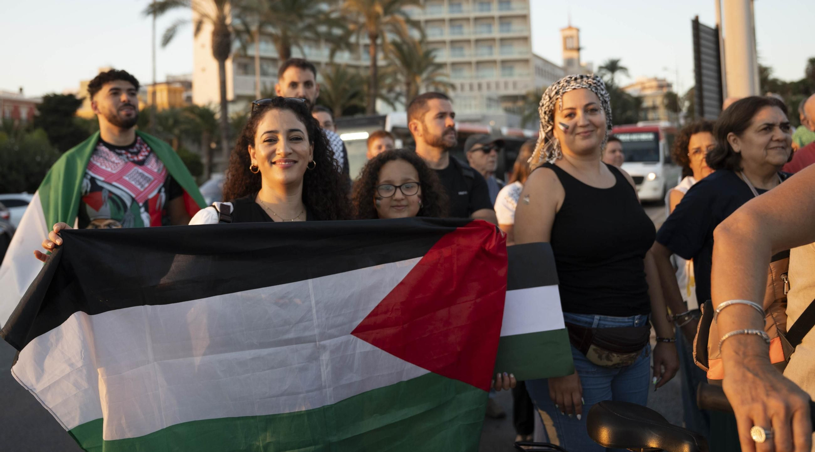 Manifestación convocada por la Plataforma Almería por Palestina