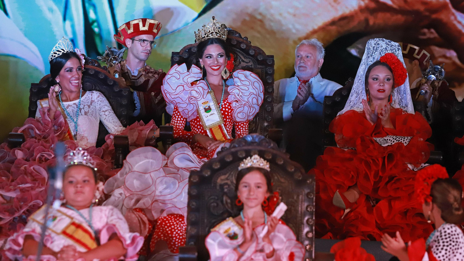 Las mejores fotos de la Coronación de las Reinas de la  Feria de La Línea