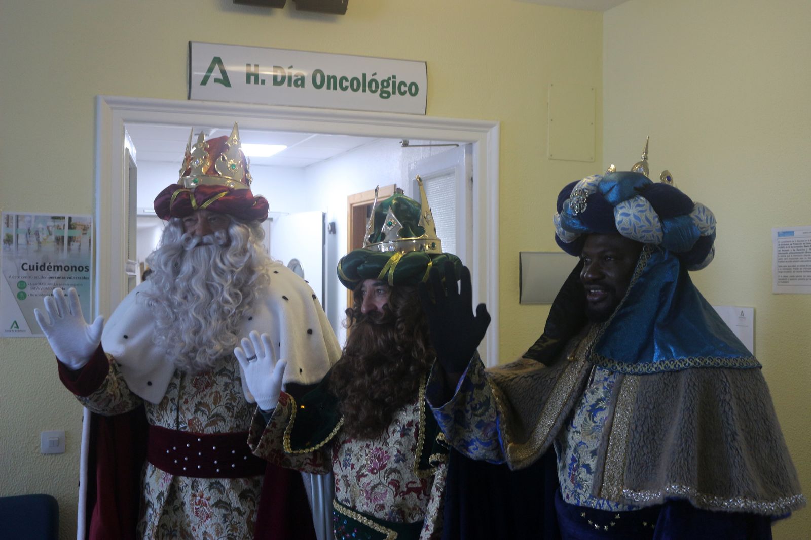 Visita de los Reyes Magos al Hospital de Puerto Real