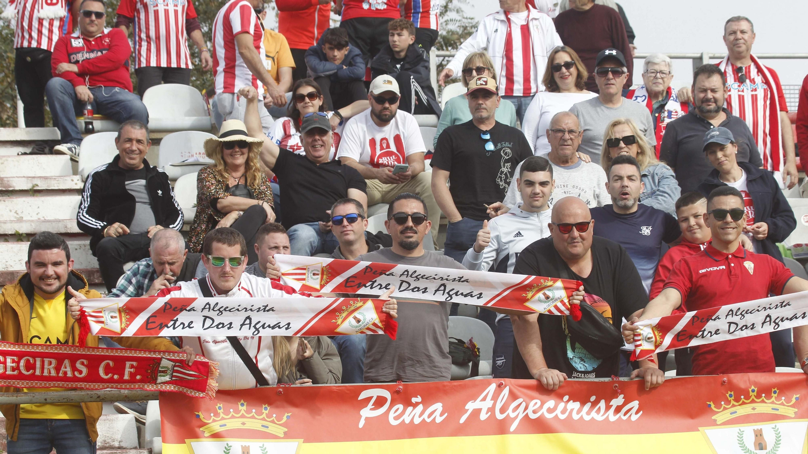 Búscate en el Algeciras CF  - Linares de Primera Federación