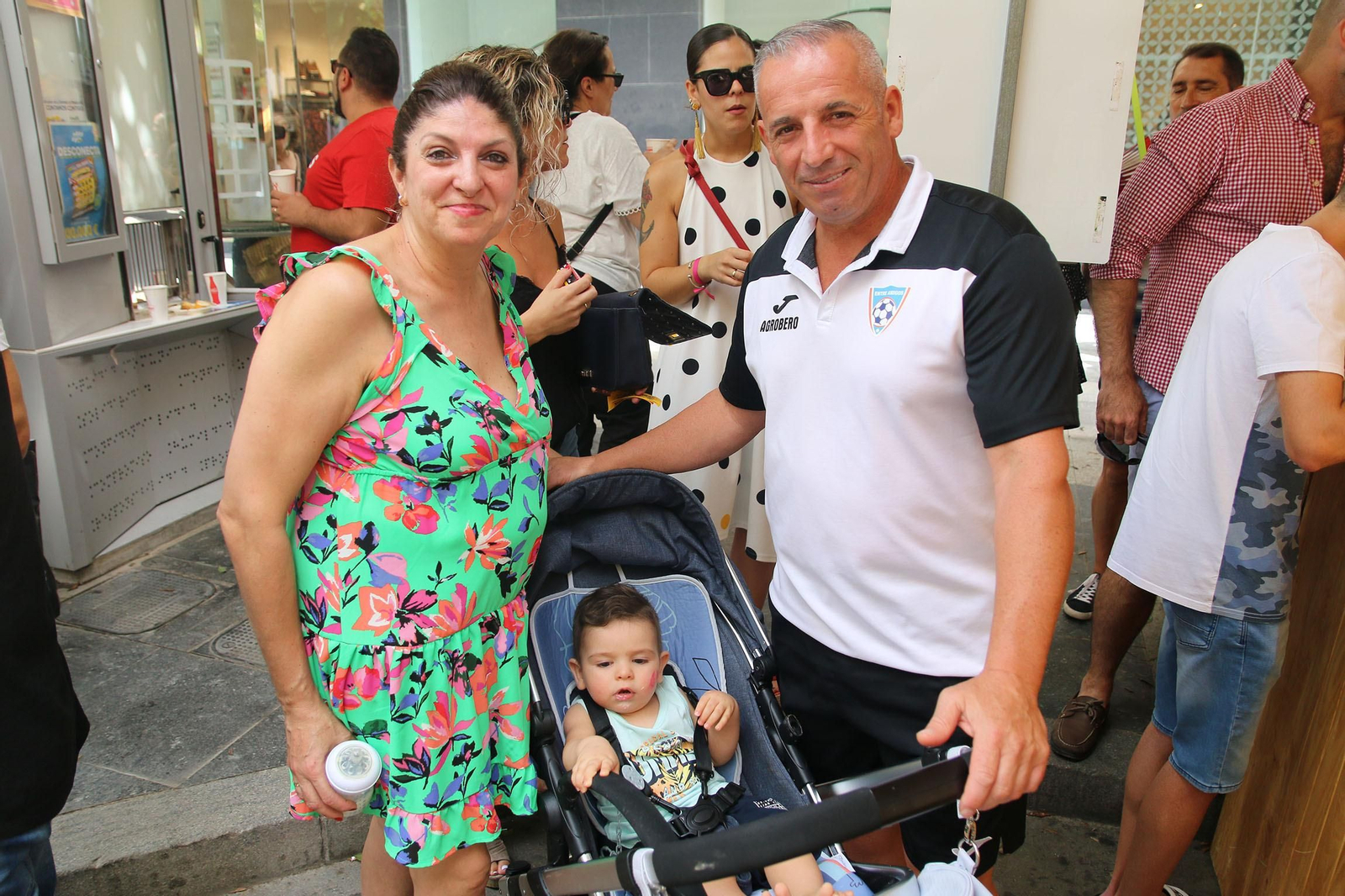 Diversión a chorros en este jueves de Feria de Mediodía