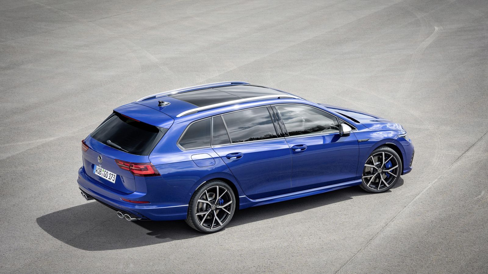 El volumen de carga del maletero es de 611 litros, 1.642 con los asientos traseros abatidos, y la capacidad de carga de remolque es de 1.900 kilos.