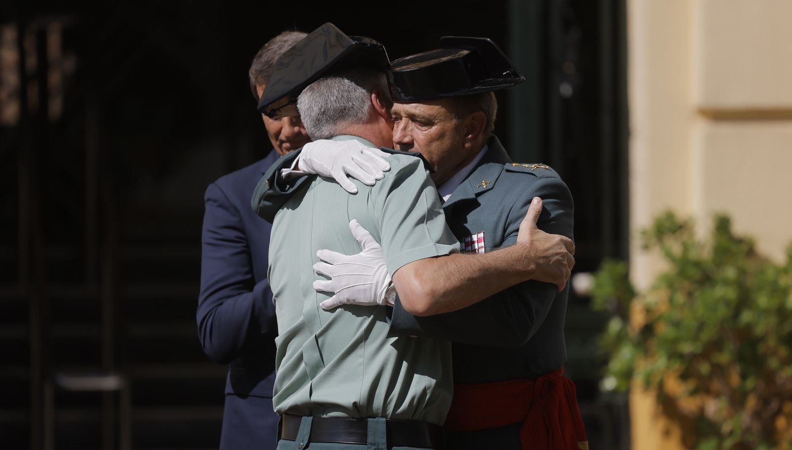 Las fotos de la despedida del  jefe de la IV Zona de la Guardia Civil, Alfonso Rodríguez Castillo