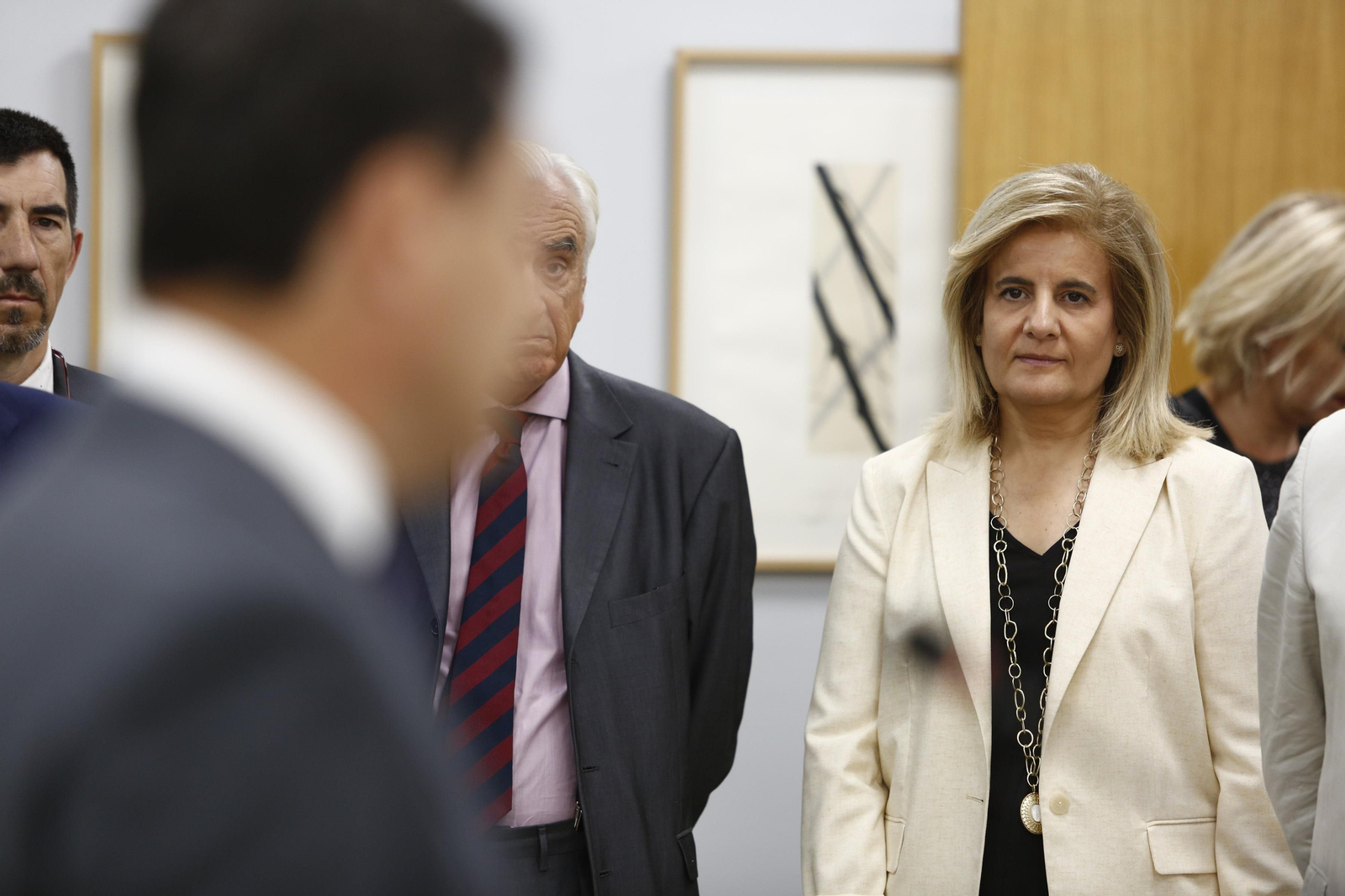 Fátima Báñez en una visita a Rovi de hace unos meses Fátima Báñez en una visita a Rovi de hace unos meses
