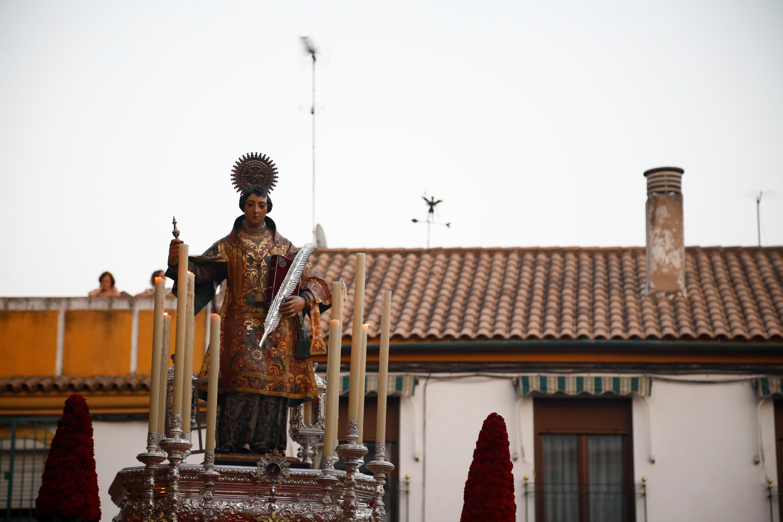 La procesión de San Lorenzo Mártir en Córdoba, en imágenes