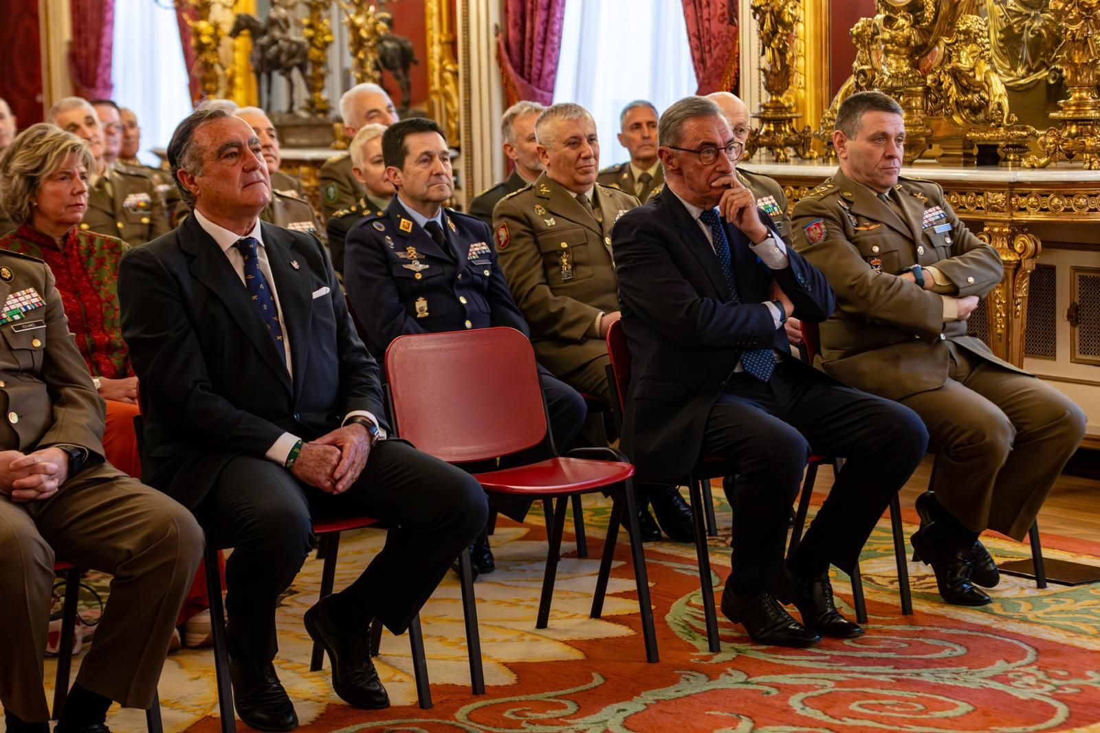 Imágenes del nombramiento de José Ramón Estévez como nuevo embajador de la Marca Ejército
