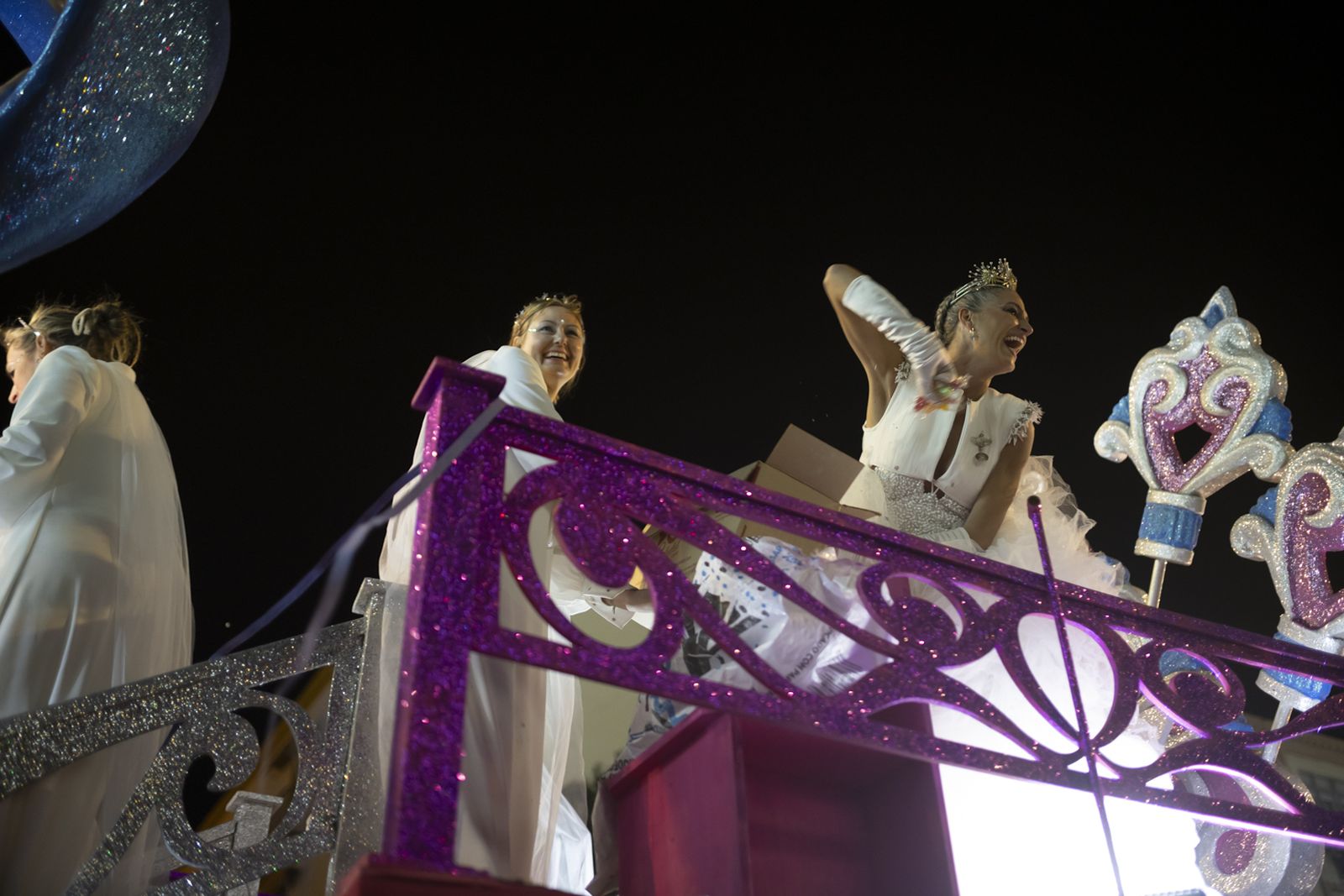 Imágenes de las Cabalgatas de los Reyes Magos de Huelva 2024