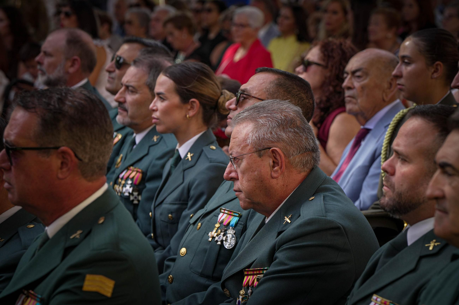 Celebración del Día del Pilar en el cuartel de la Guardia Civil de Jerez