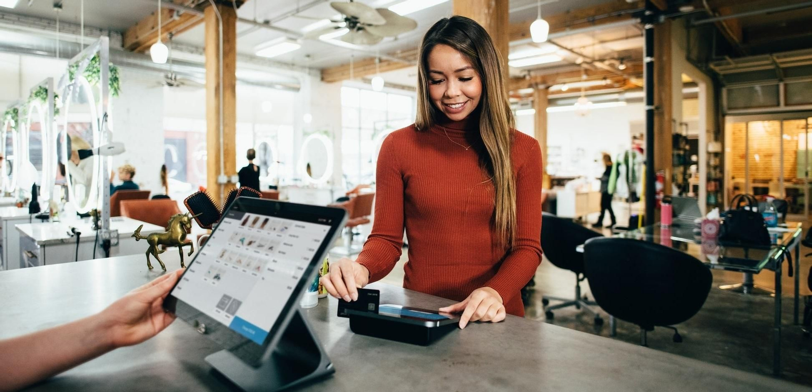 Glop incorpora a su servicio TPV la posibilidad de contratar sus licencias mensualmente