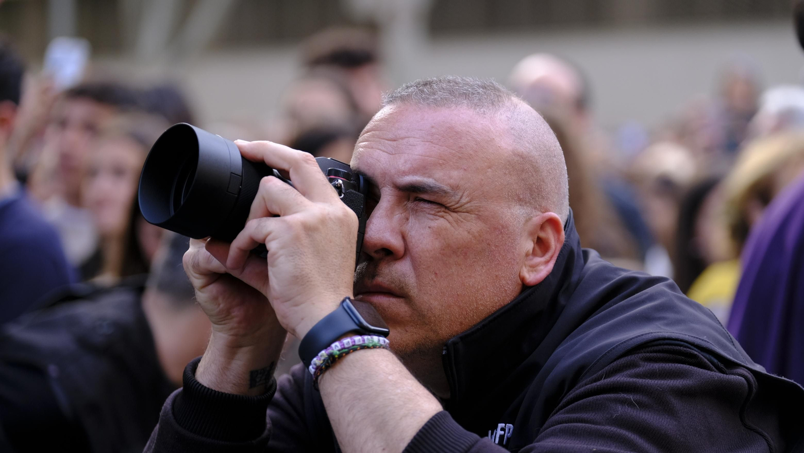 Pasión vuelve a su Iglesia de Santa Teresa azotada por la lluvia
