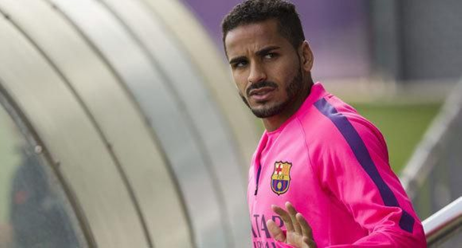 Luis Enrique frena la salida de Douglas, pretendido por el Sevilla