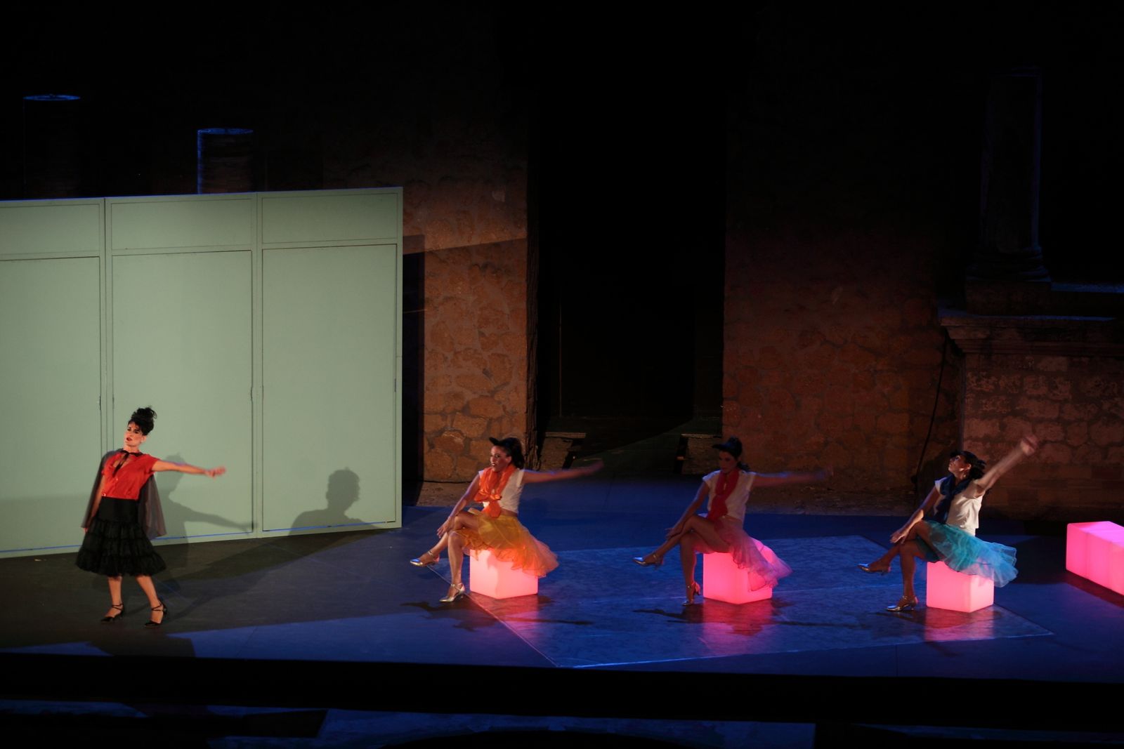 'La asamblea' llega al teatro de Baelo Claudia