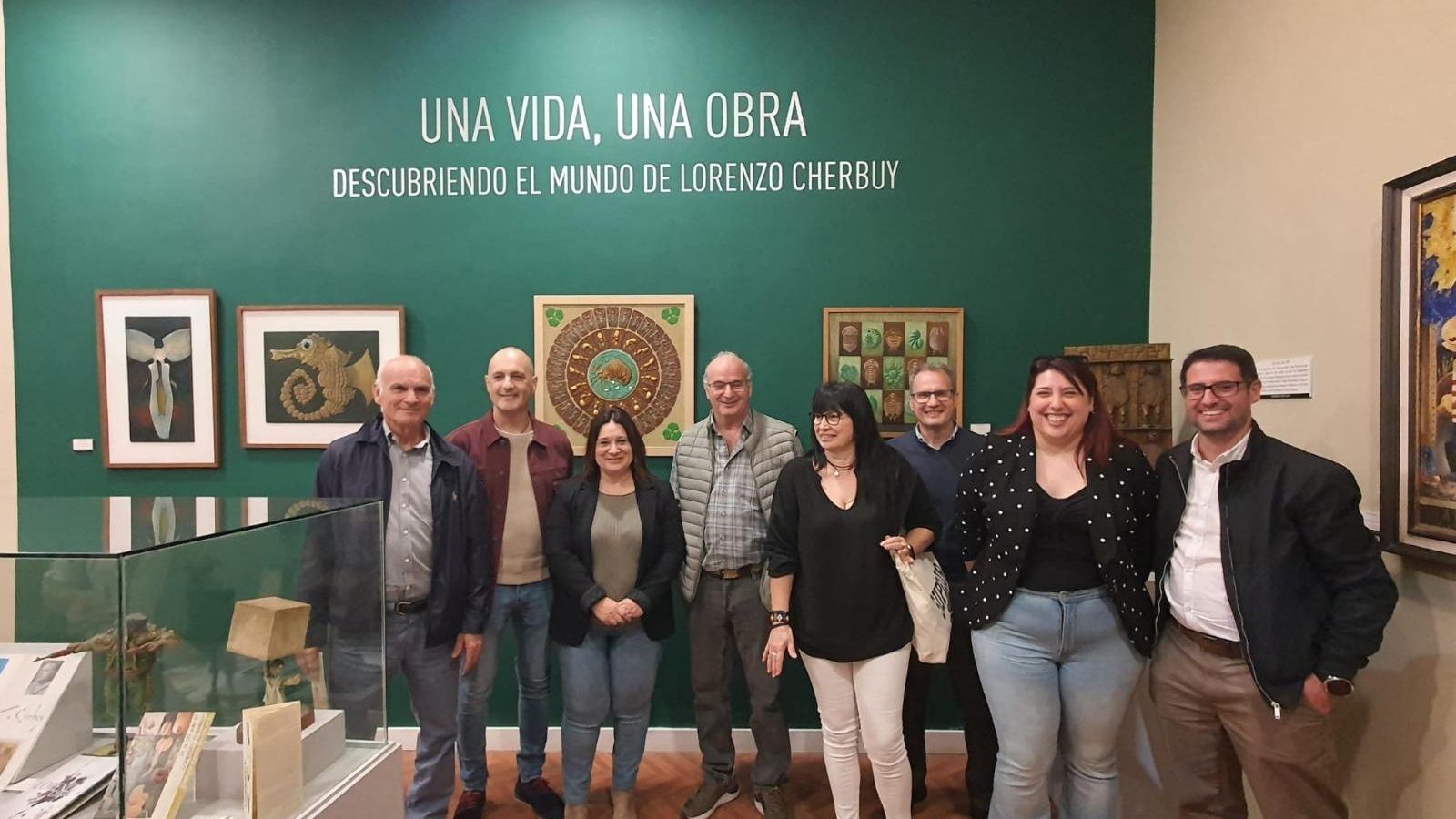 Familiares, junto a la delegada de Cultura, Susana Rivas.