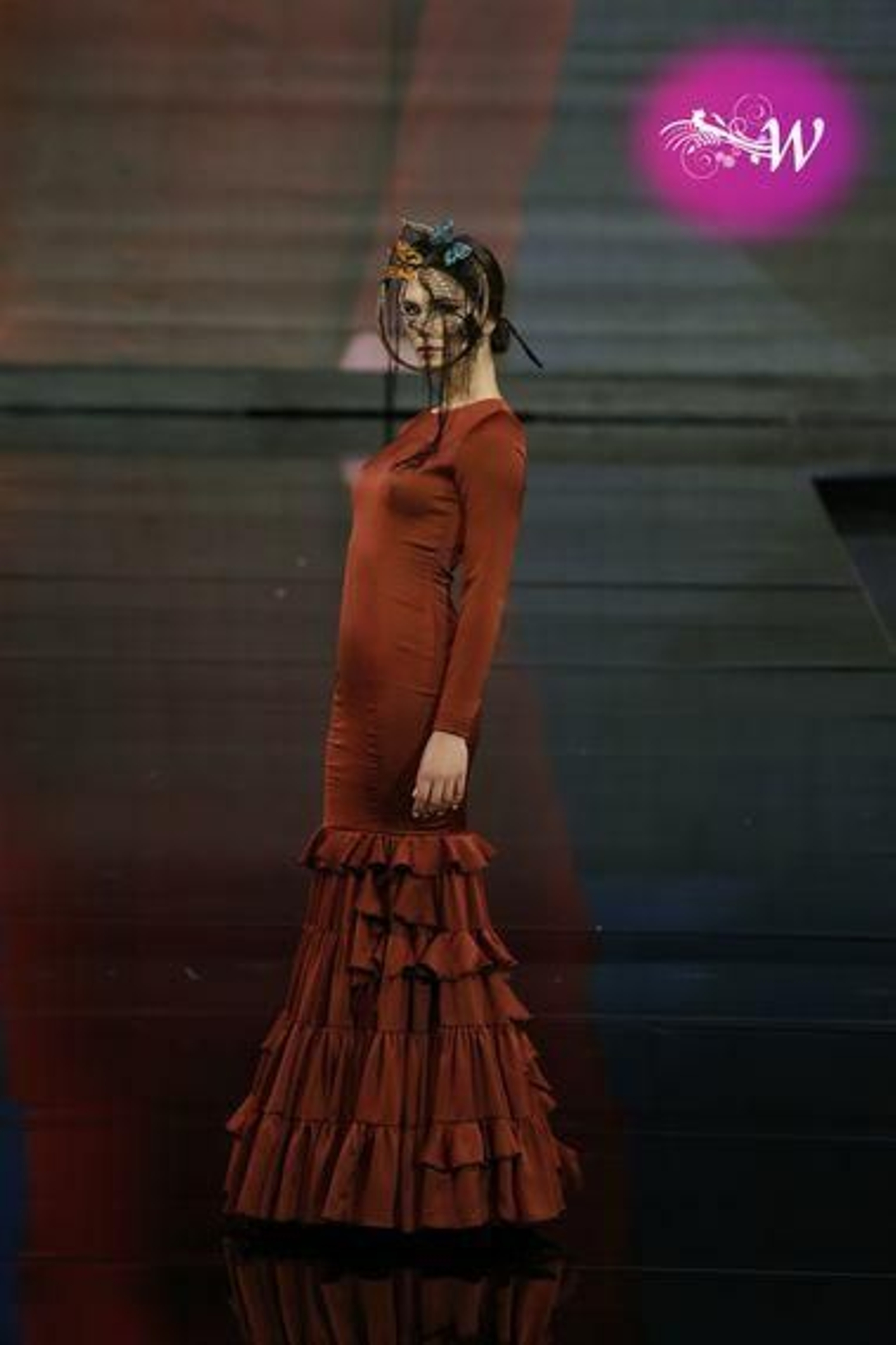 Así ha sido el desfile de Gil Ortiz en SIMOF 2020, todas las fotos de su colección de flamenca