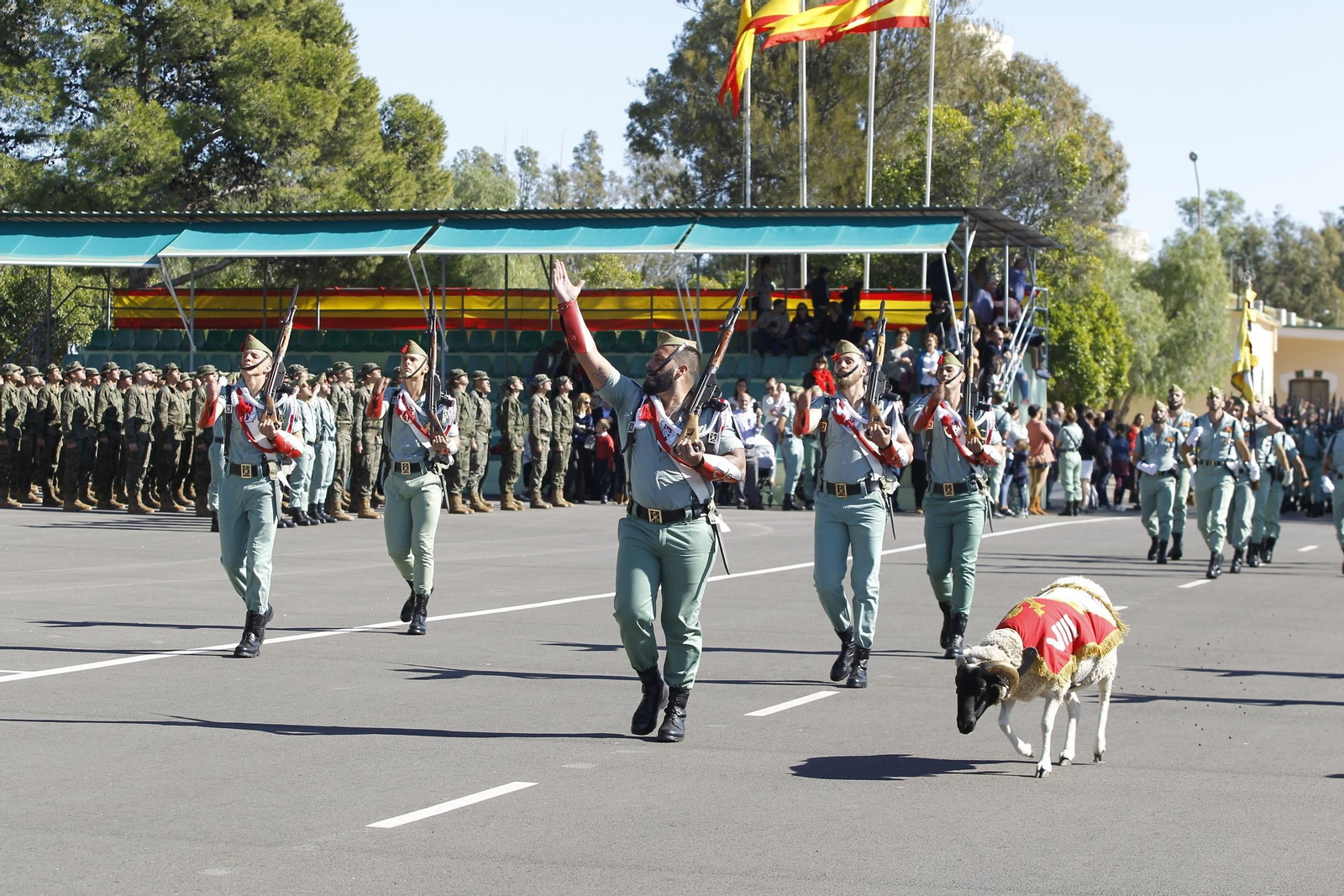 Fotogalería despedida contigente de La Legión con destino Líbano