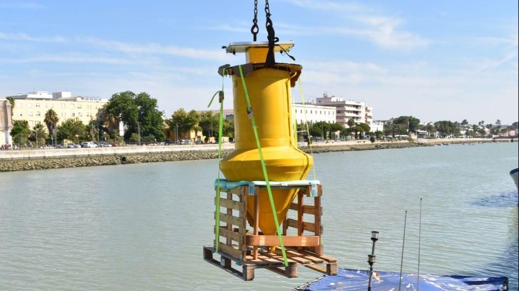 La Bahía de Cádiz lanza una Red de Playas Inteligentes  que monitoriza la calidad del agua en tiempo real
