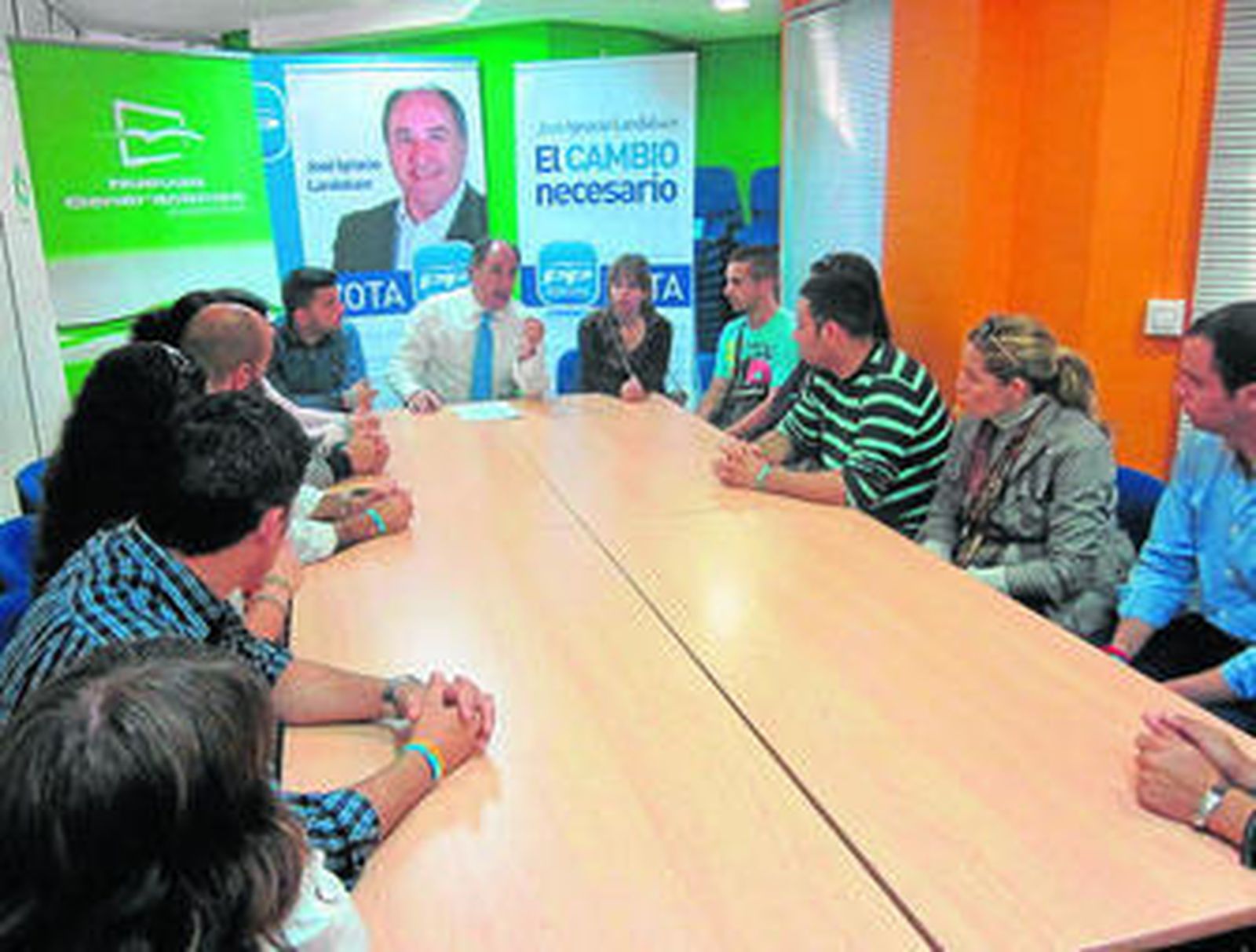 Landaluce, durante el encuentro con Nuevas Generaciones.