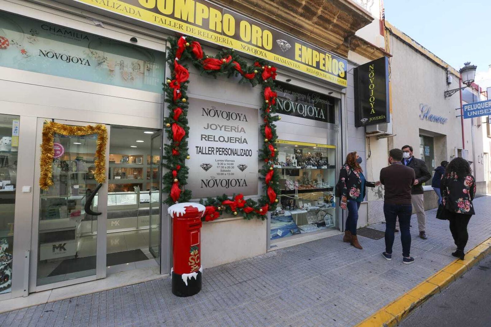 Presentación de la campaña por parte de representantes municipales y de Vive Chiclana.