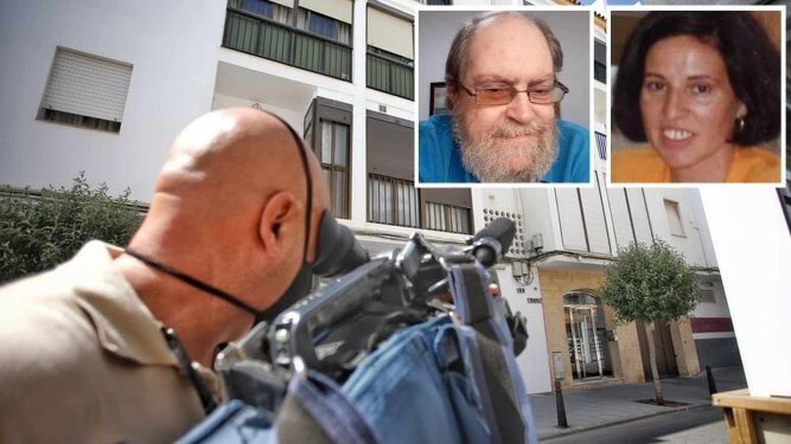 Un cámara graba el portal de la avenida Atlántico donde se produjo el crimen. En la esquina superior derecha, la imagen de los fallecidos, Ramón y Beatriz.