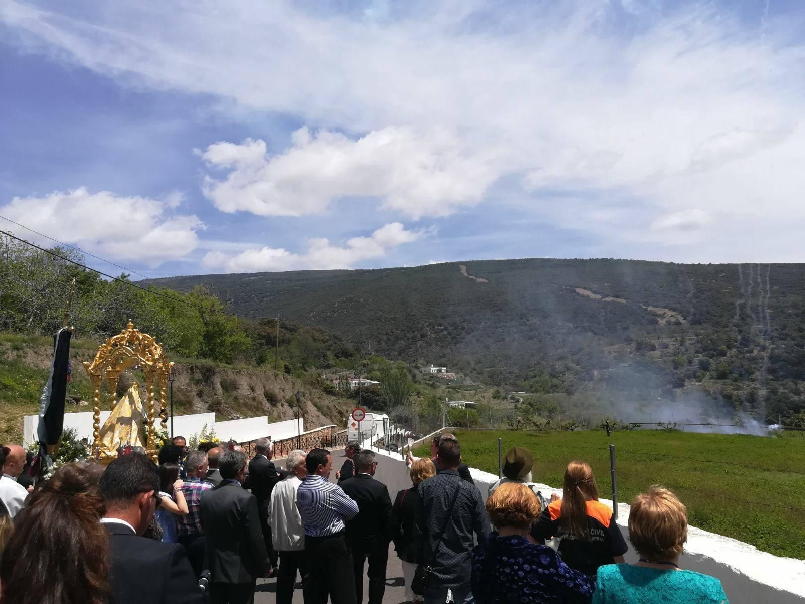 Imagen de archivo de las fiestas patronales de Paterna del Río con sus fuegos artificiales.