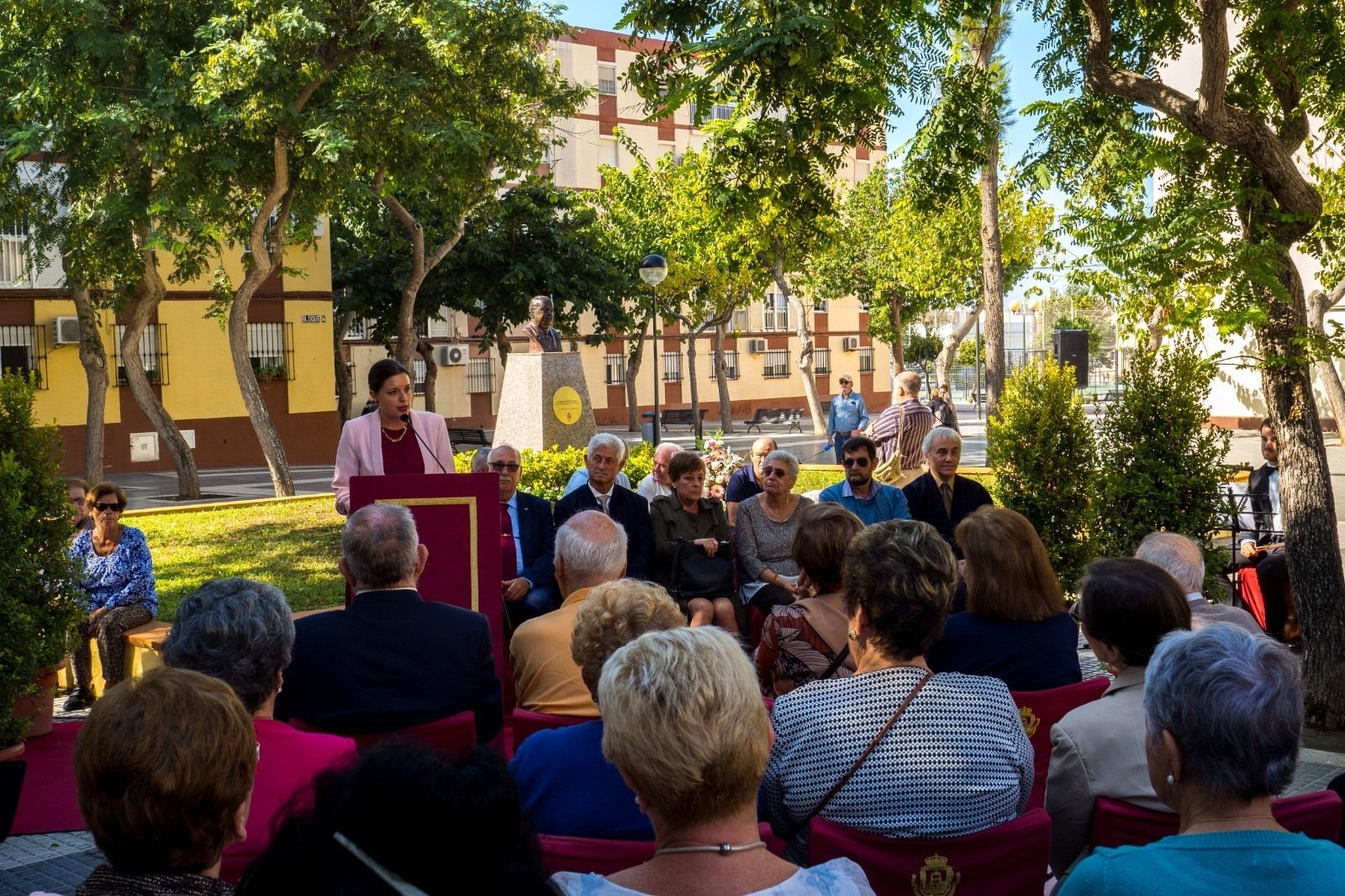 Inauguración del busto dedicado a Cayetano Roldán, en el pasado mes de octubre.