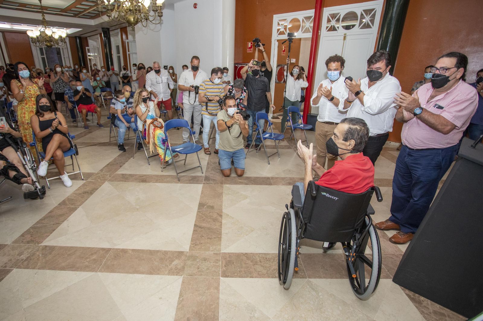 Imágenes del homenaje de la FOPAC a Antonio VIlla
