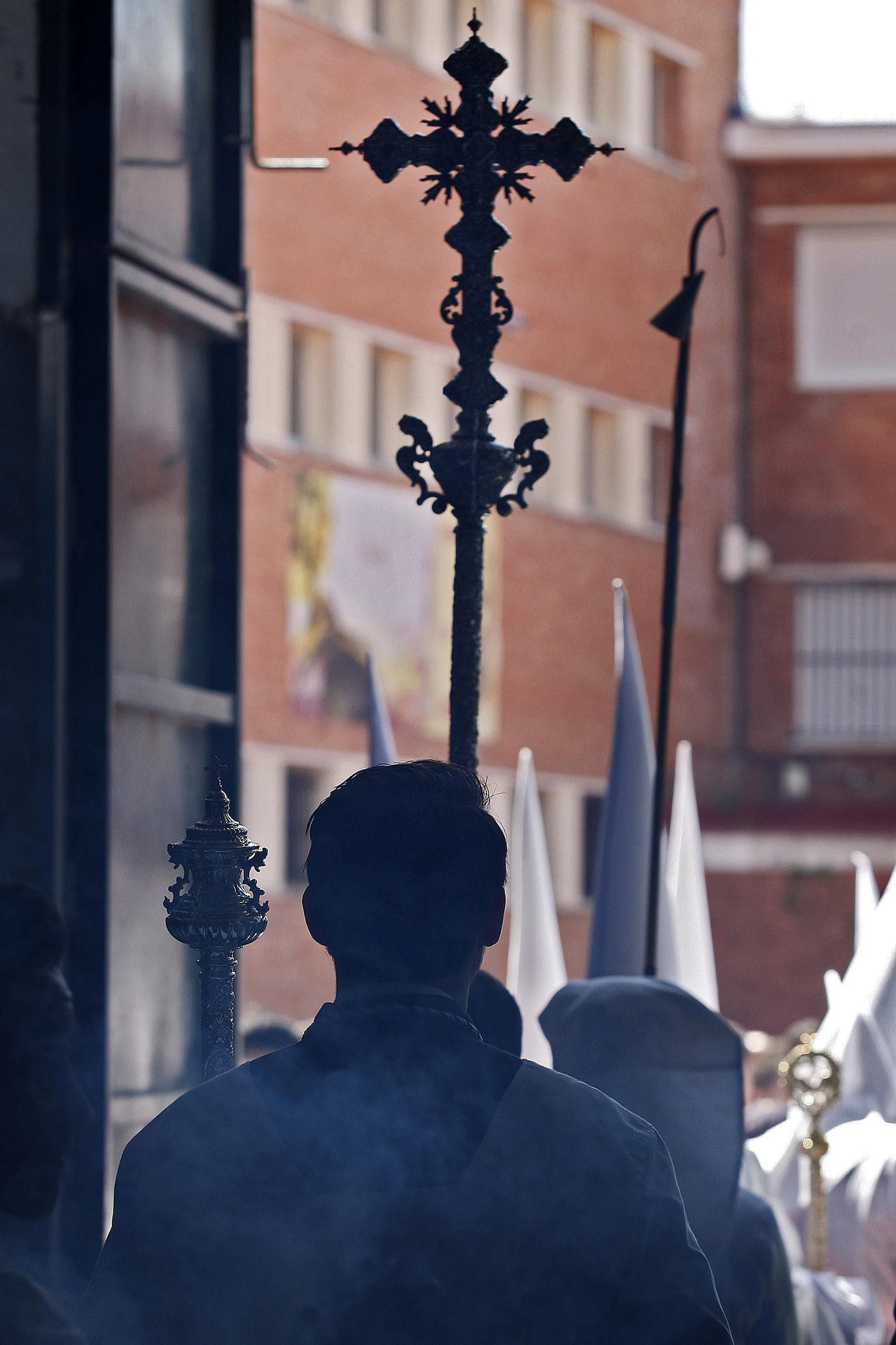 Salida de la hermandad del Despojado