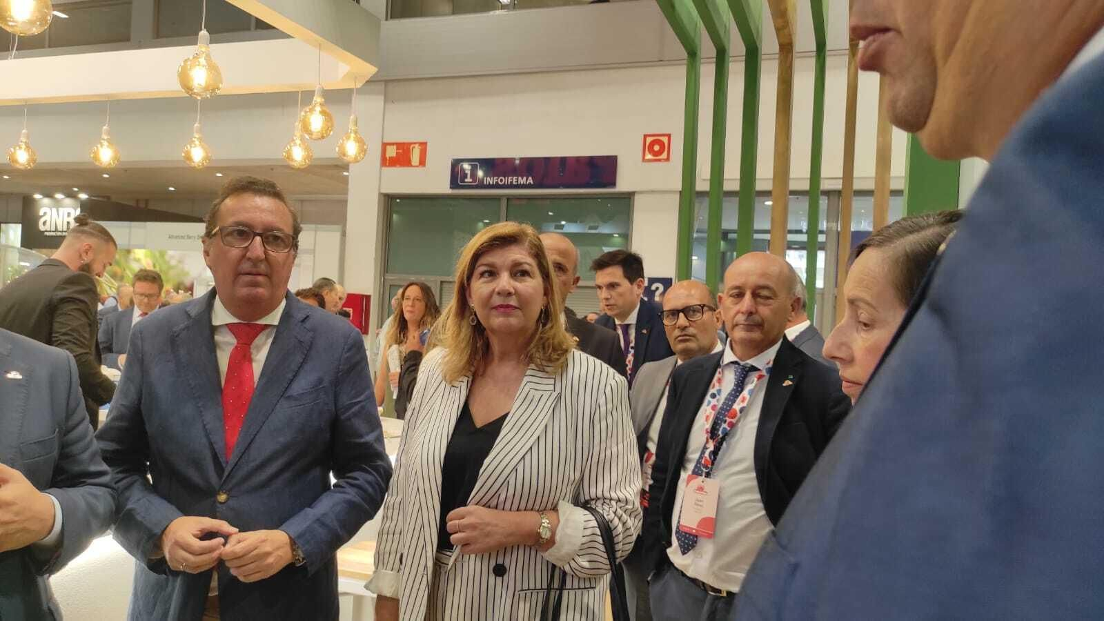 La presencia de Huelva en el primer día de Fruit Atracttion, en imágenes