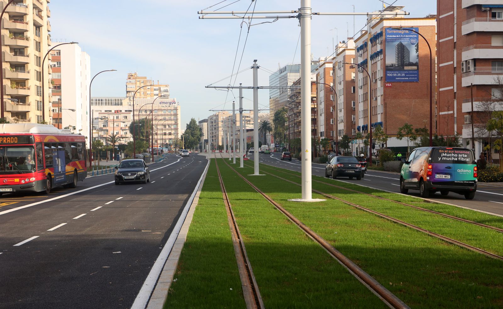 Apertura al tráfico de la Avda San Francisco Javier