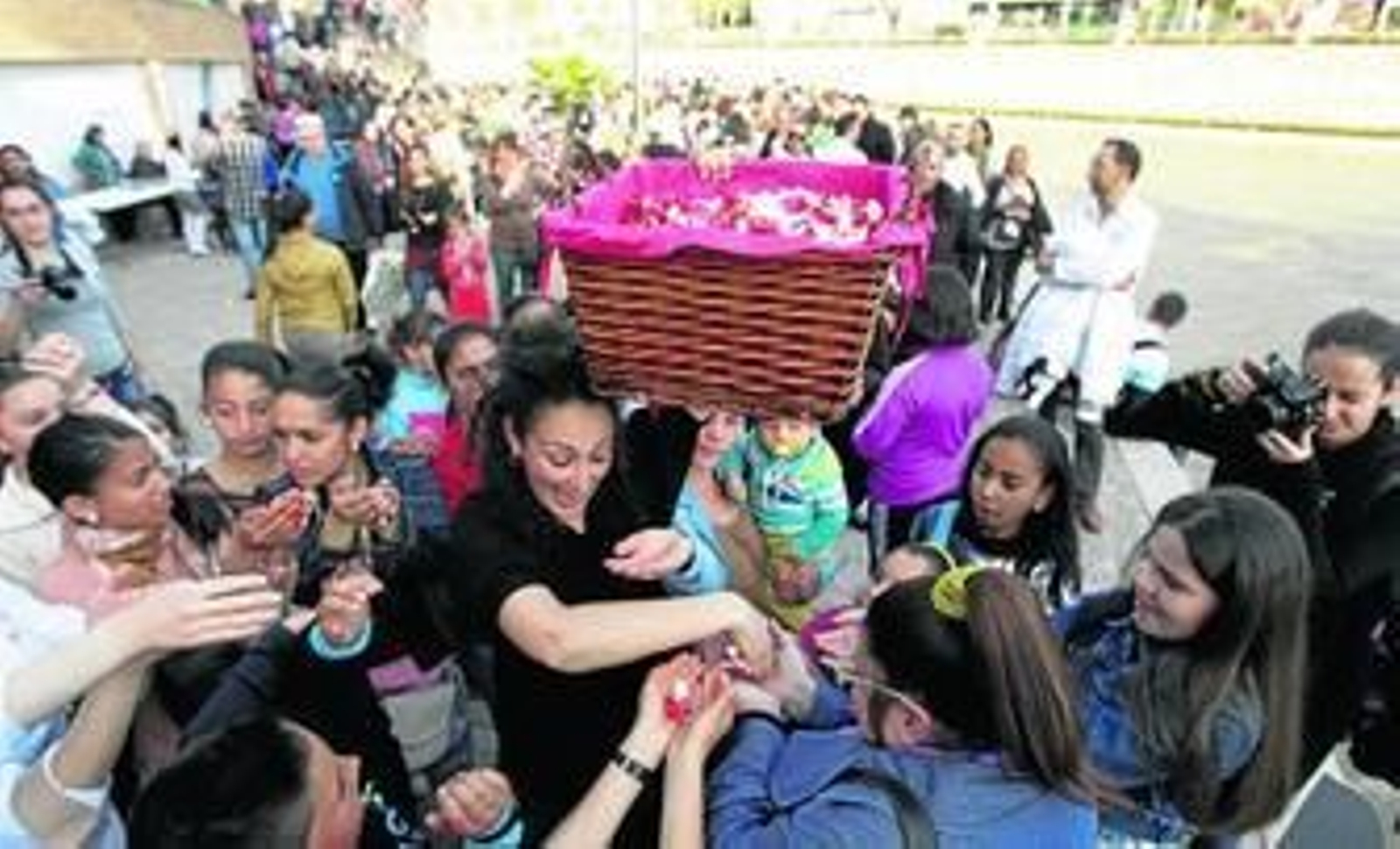 La celebración tiene un carácter festivo pero también reivindicativo.