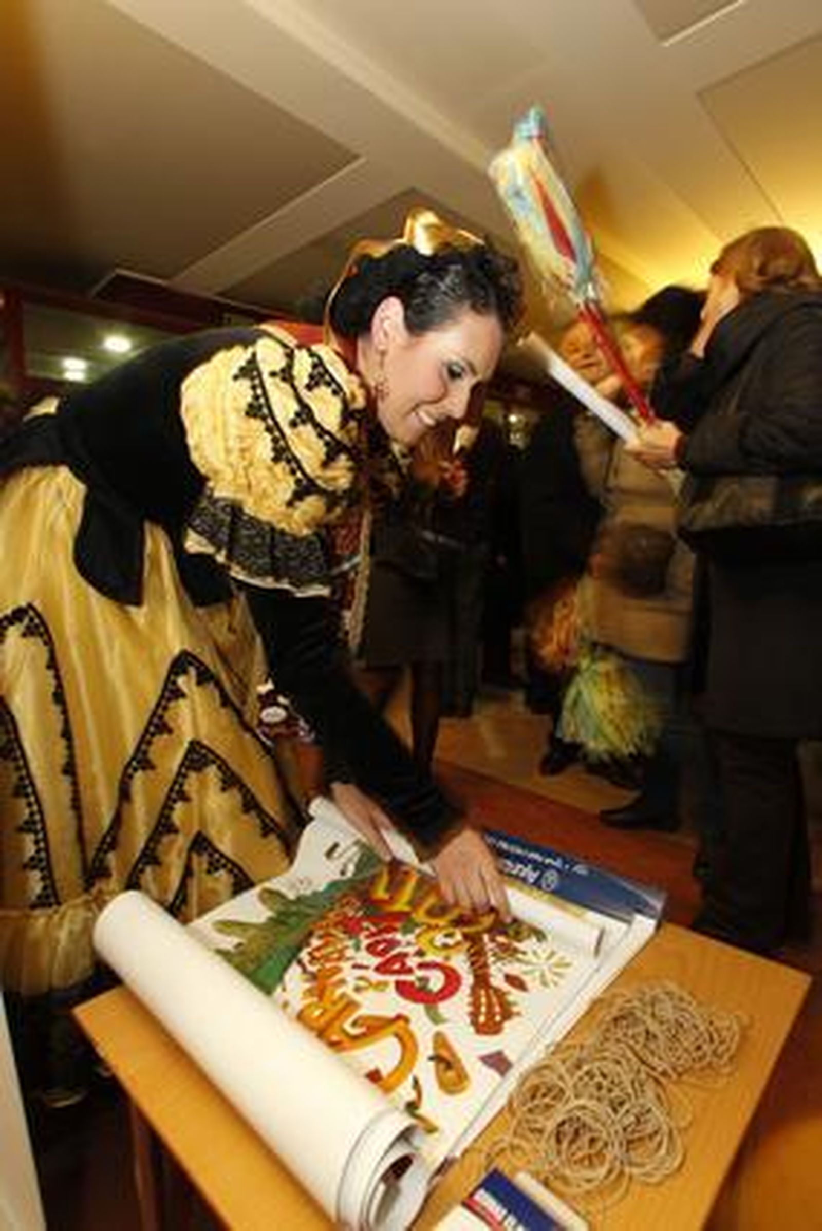 El Carnaval 2011 se presenta en Madrid.   Foto: José Ramón Ladra