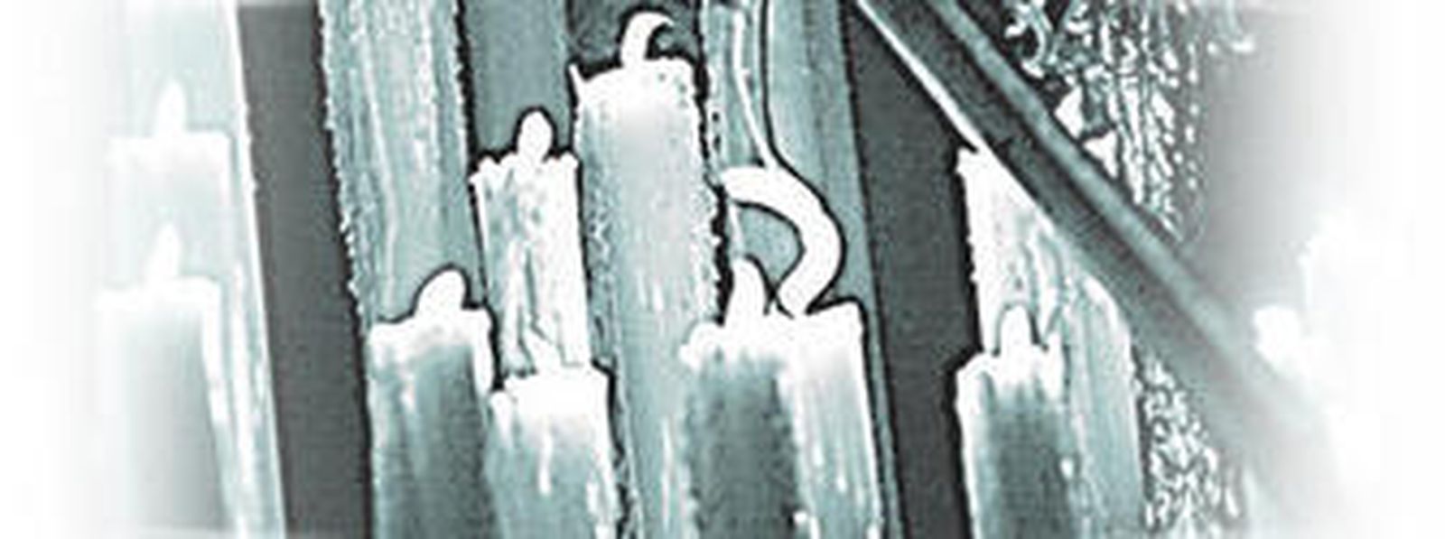 El palio de la Esperanza del Amor, por la Plaza de Mina.