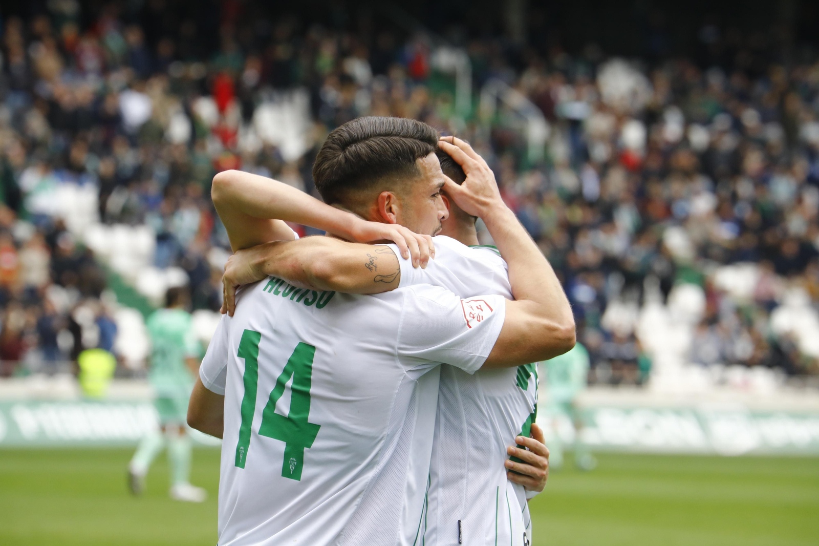 La victoria del Córdoba CF ante la Cultural Leonesa, en imágenes