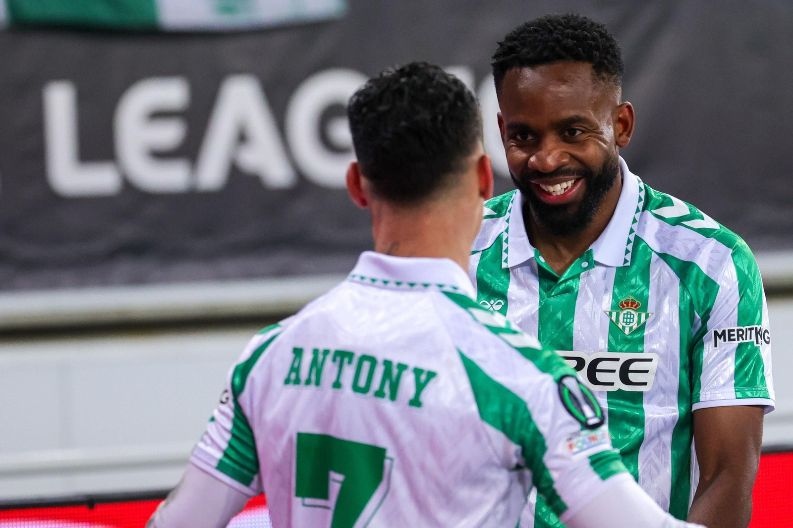 Las fotos del Gent - Betis de la Conference League