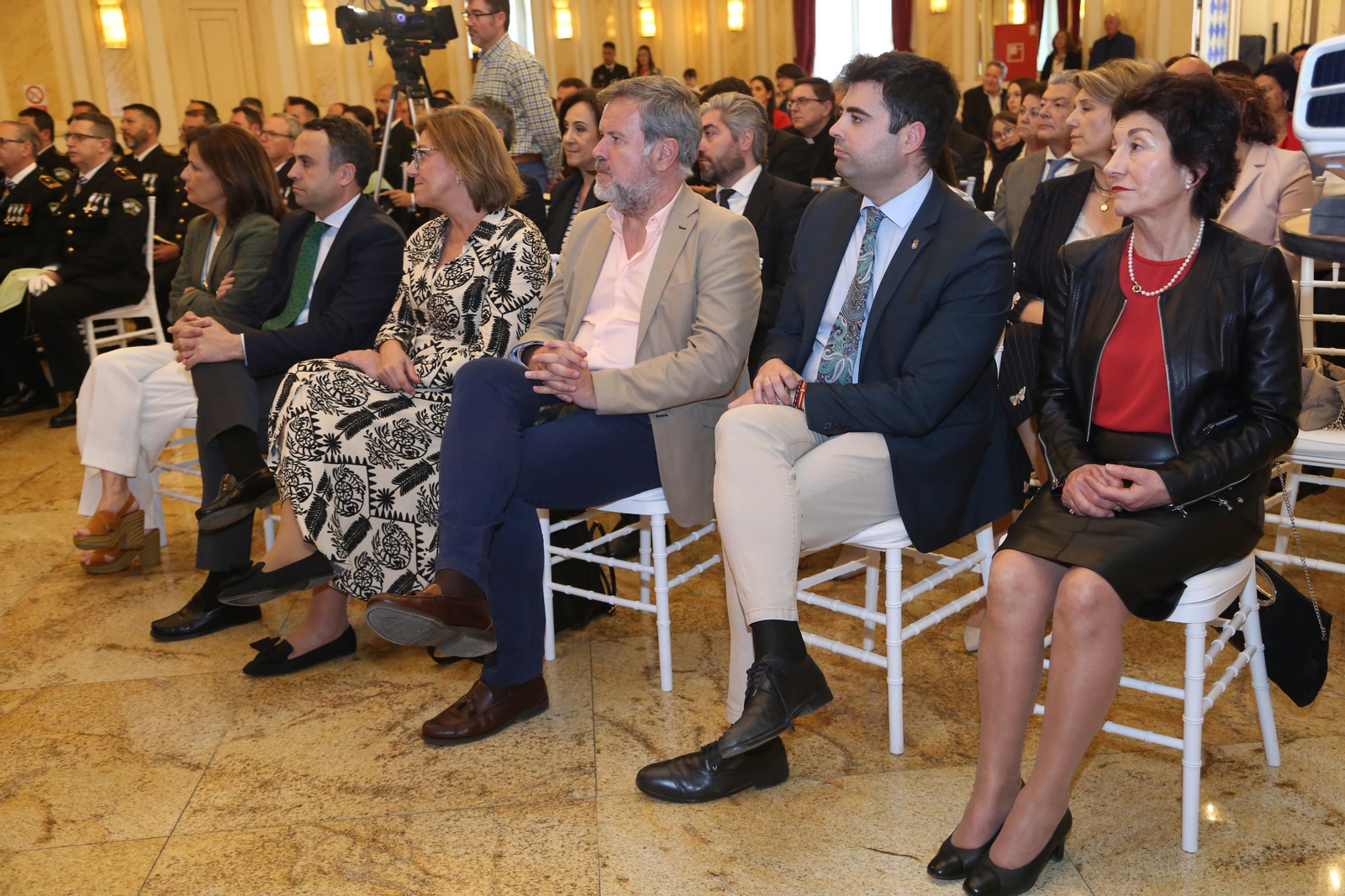 La celebración de San Jorge, patrón de la Policía Local de Lucena, en imágenes
