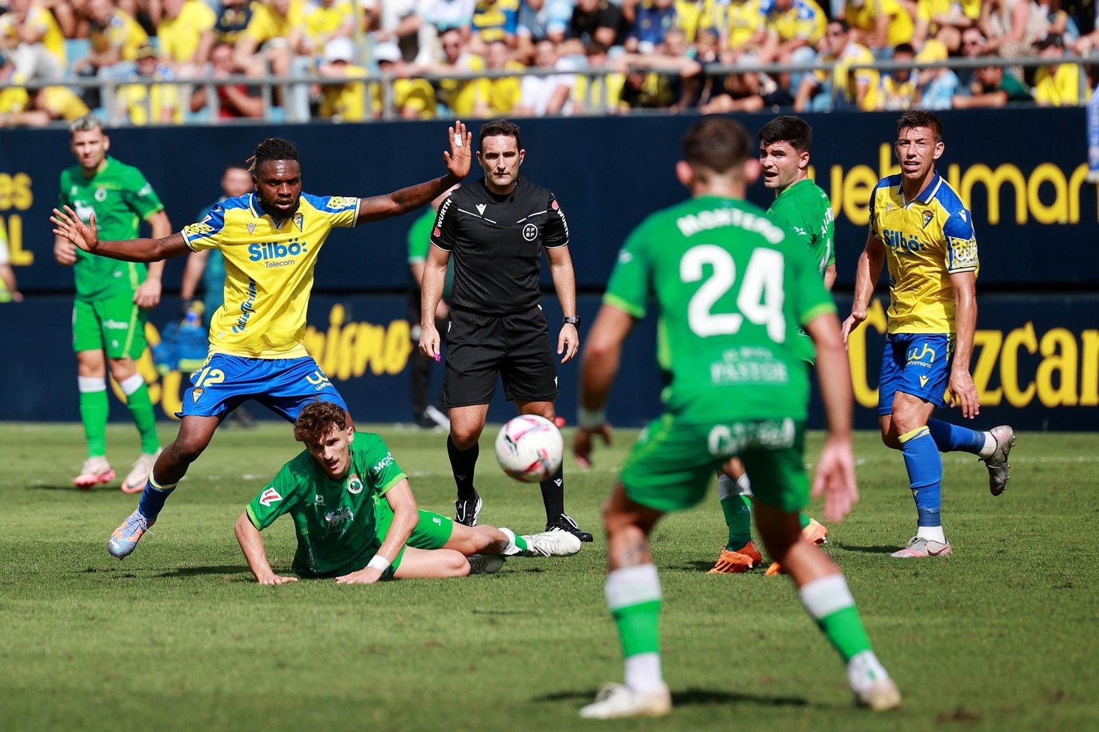 Búscate en las imágenes del Cádiz CF - Racing de Santander