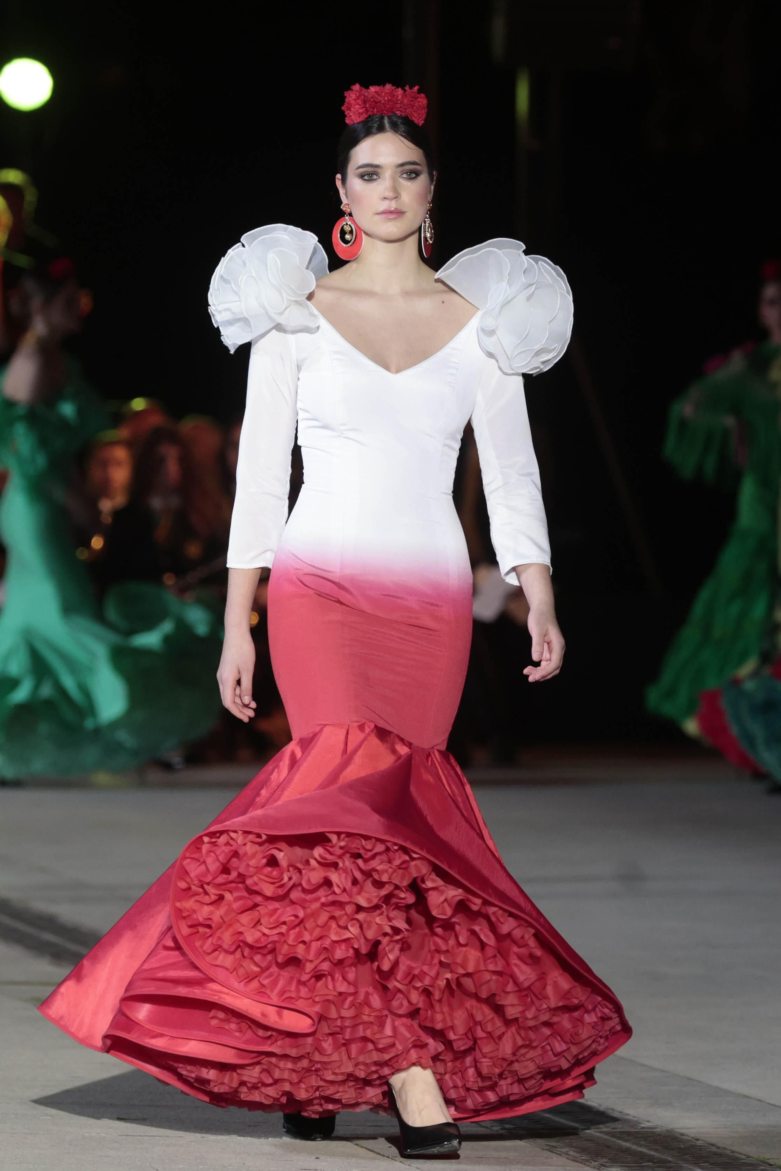 El desfile Andalucía es flamenca en el Palacio de San Telmo, todas las fotos