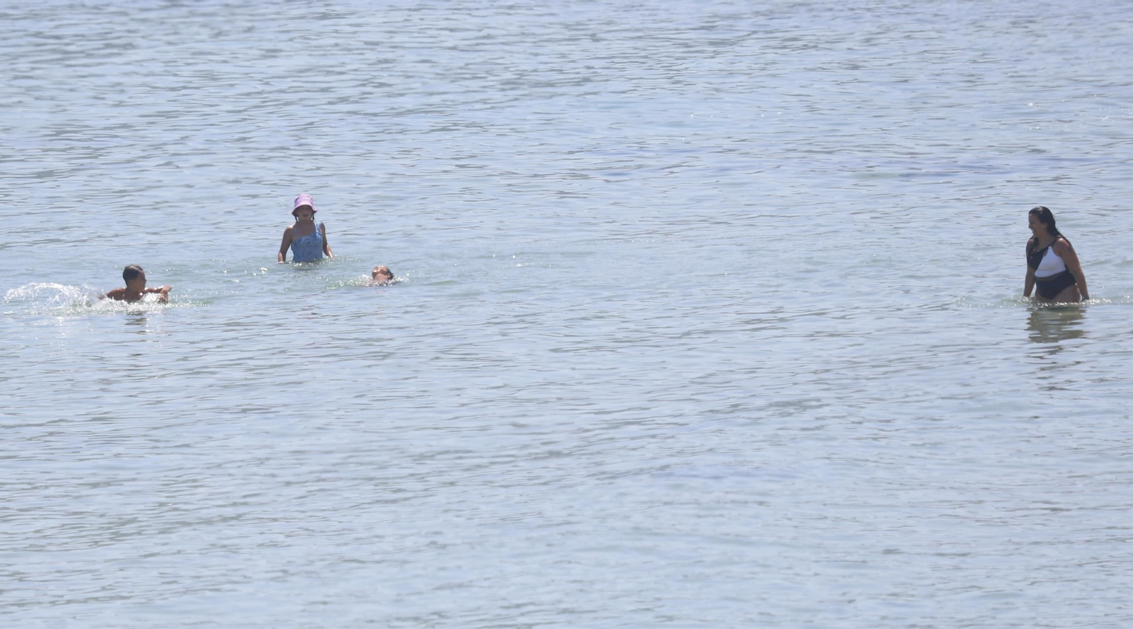 Fotos del sábado en la playa de Getares