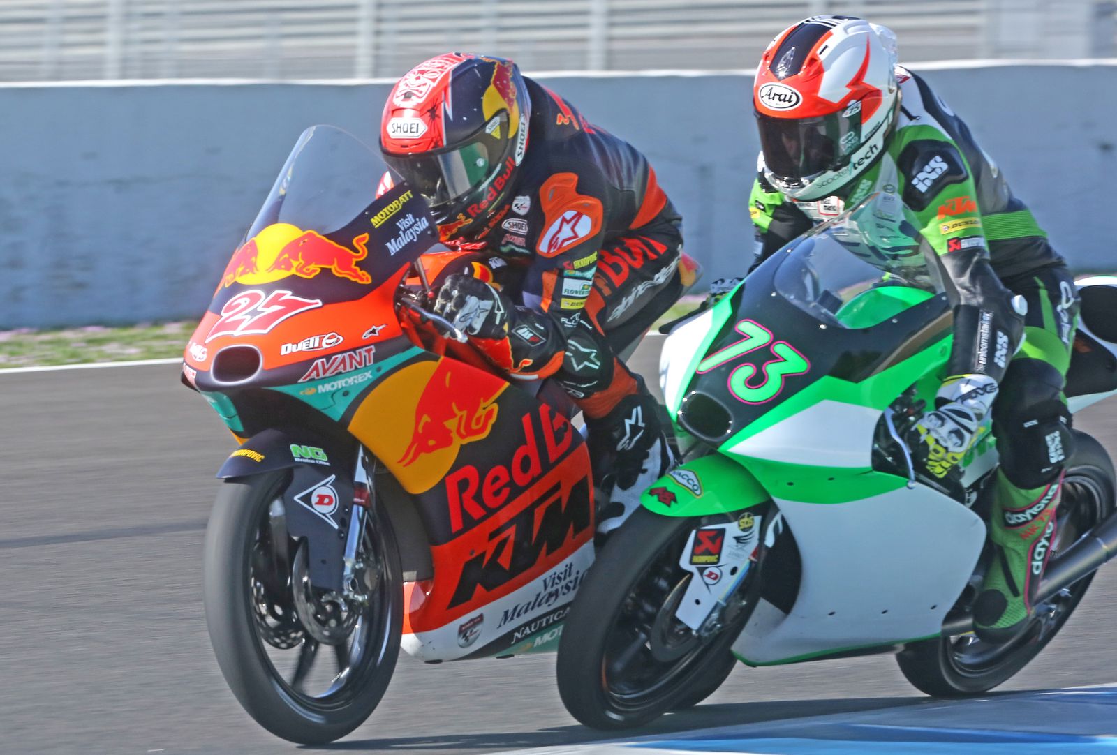 Segundo día de entrenamientos de Moto2 y Moto3 en el Circuito de Jerez