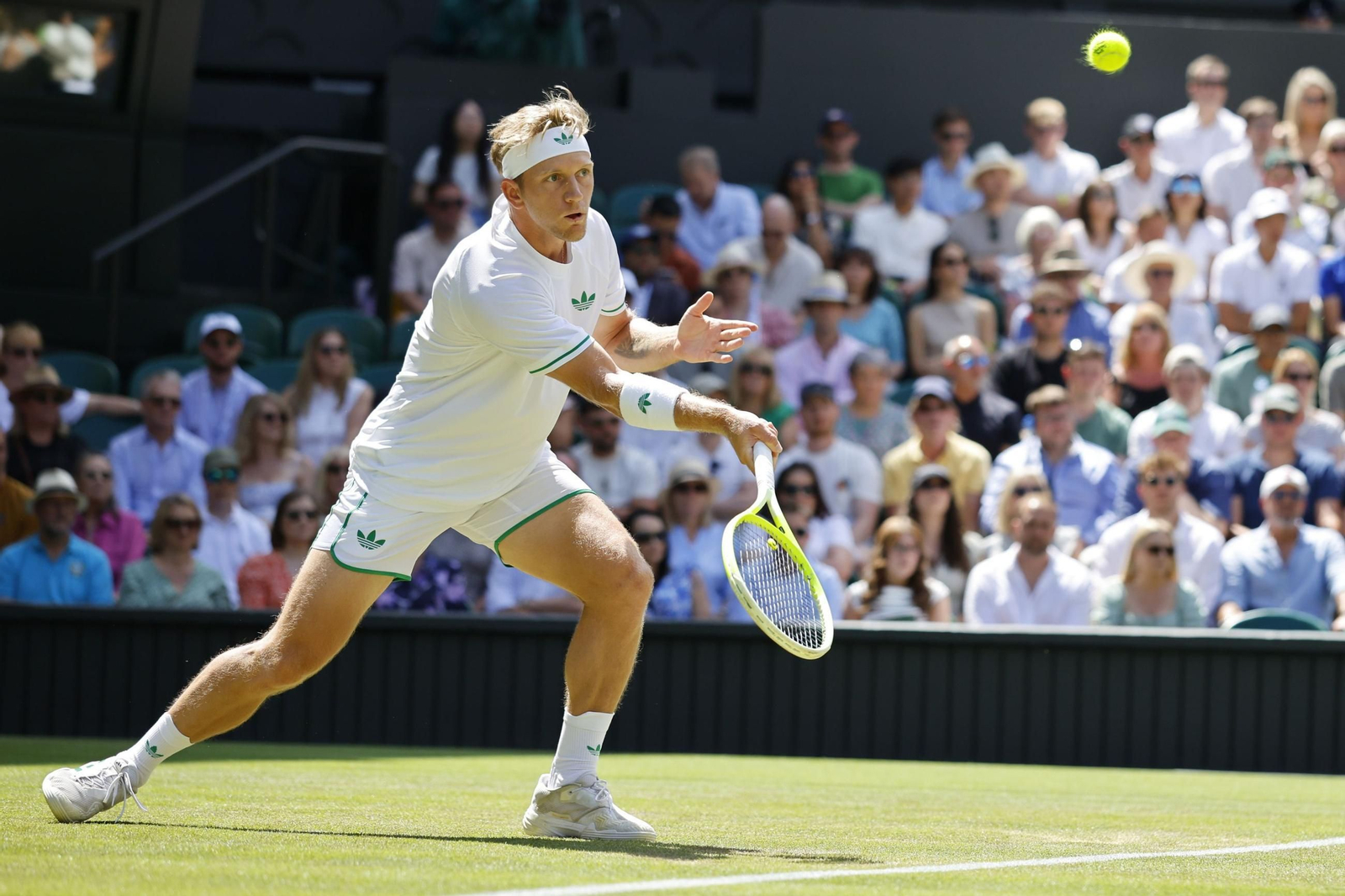 Wimbledon: Davidovich cae ante Fritz en cuatro sets
