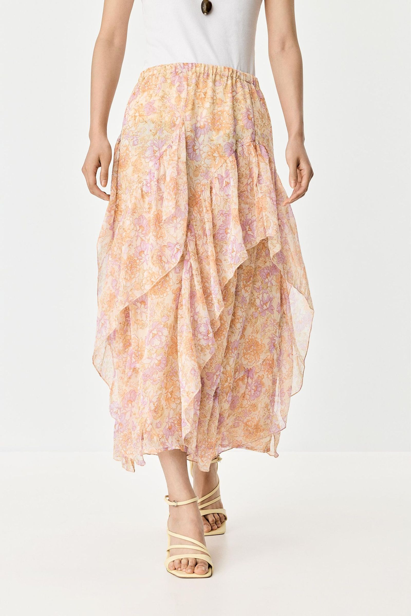 Falda de flores de Lefties.