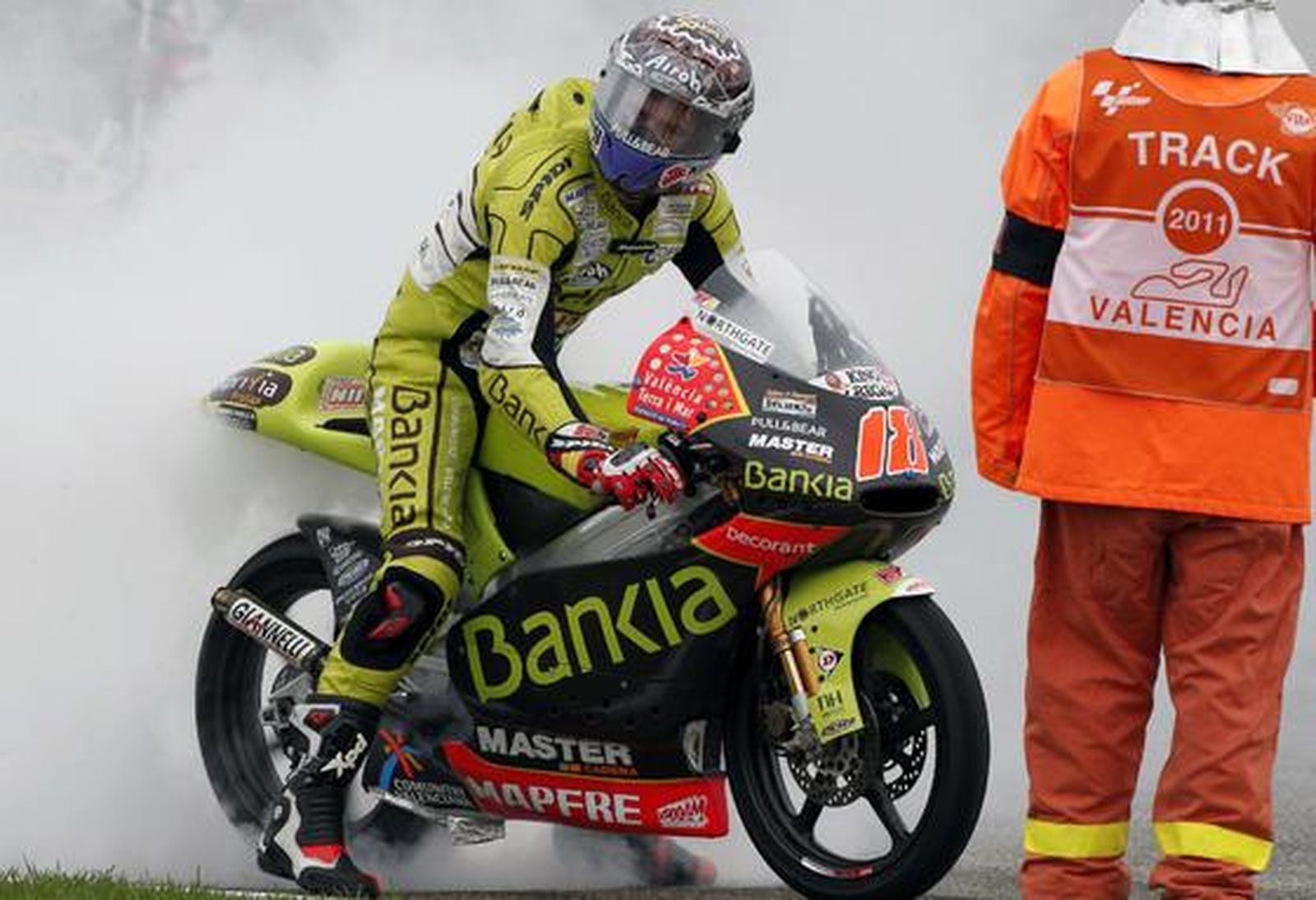 Terol, coronado en la última carrera de 125cc

Foto: EFE