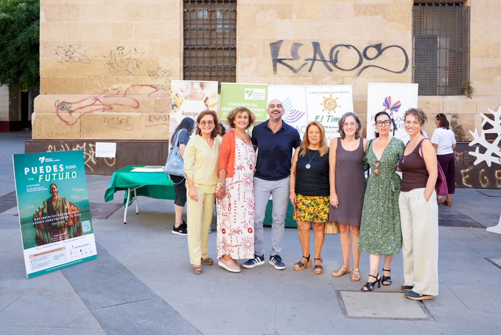 Puedes elegir otro futuro es el lema en Almería para informar contra el suicidio, en imágenes