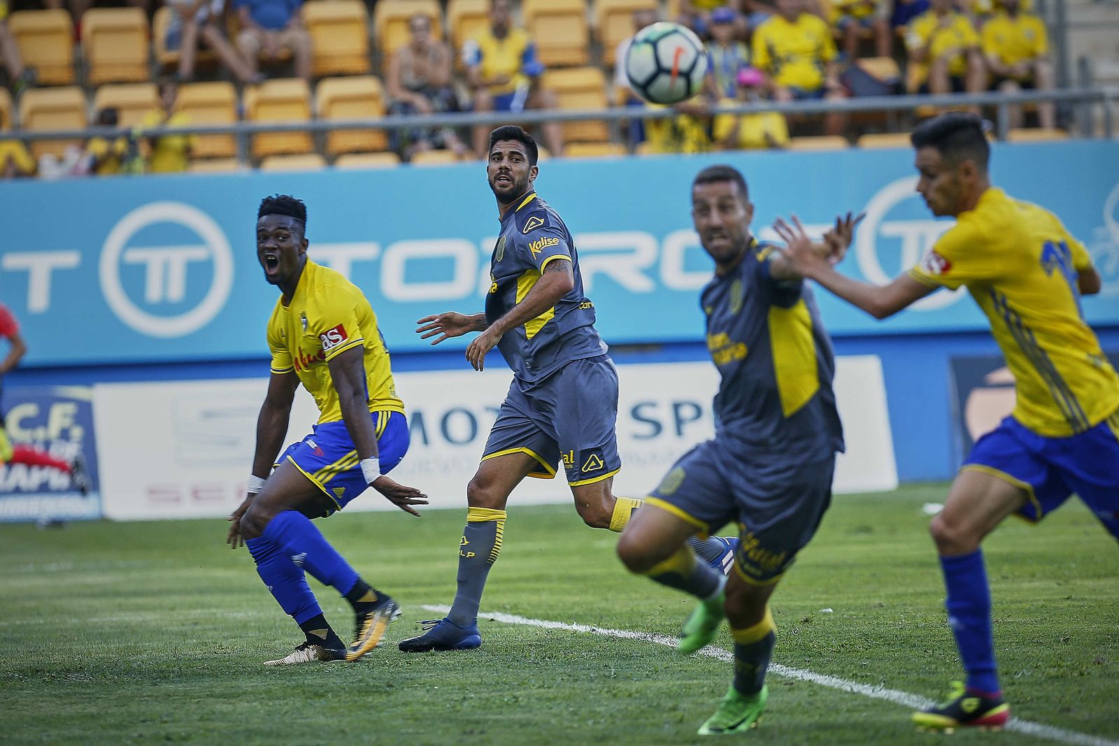Las imágenes del Cádiz-Las Palmas del Trofeo Carranza