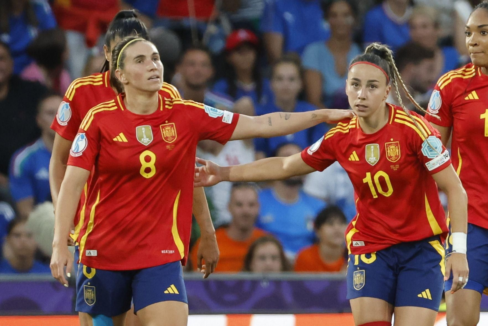 Las fotos del Italia - España de la Eurocopa femenina